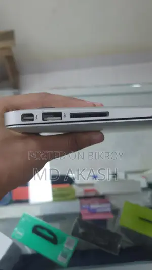 Macbook Air 2012 Ci5 4gb