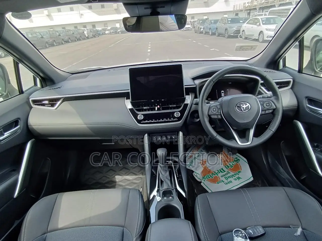 Toyota Corolla Cross Z Leather Hyb Pearl 2024