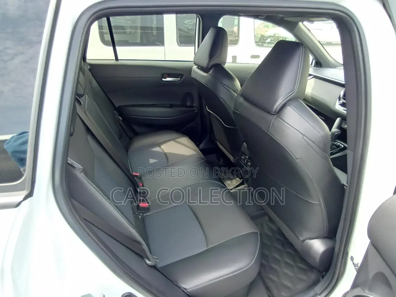 Toyota Corolla Cross Z Leather Hyb Pearl 2024