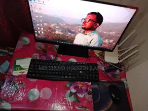 Full Fresh Used Computer with 22inch walton monitor.