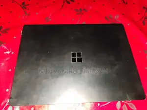 মাইক্রোসফট সারফেস ল্যাপটপ ২ কোর আই৭ জেন ৮ এসএসডি ৫১২জিবি