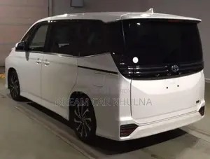 Toyota Voxy S-Z Full Loaded 2023