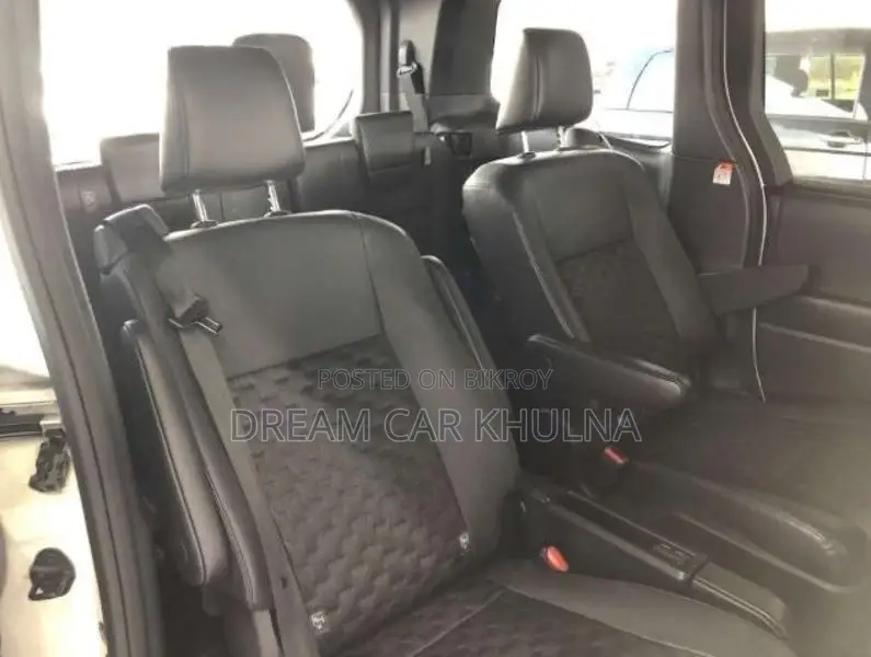 Toyota Voxy S-Z Full Loaded 2023