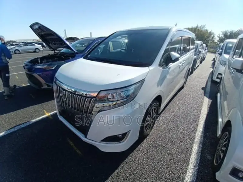Toyota Esquire Petrol Gi Sunroof 2021