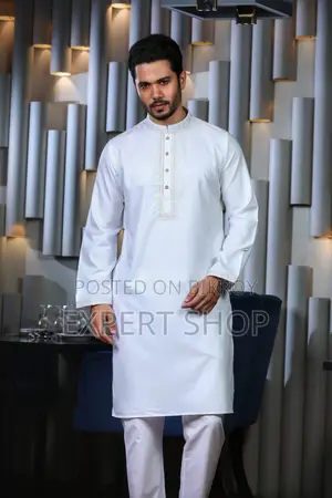লাক্সারি ইতালিয়ান পাঞ্জাবি উইথ বক্স
