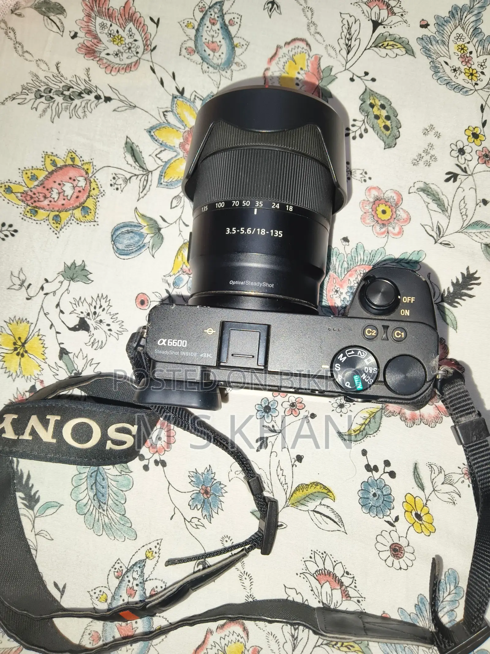 Sony A6600 +zoom Lens +tripod + Others