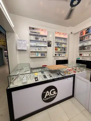Shop for rent with decoration