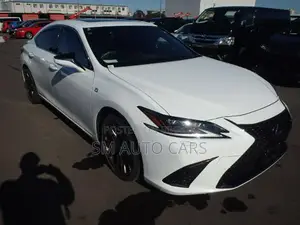 Lexus ES 300H F Sports Pearl 2020