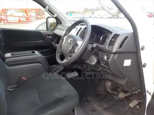Toyota Hiace S GL Dark Prime(4) 2021