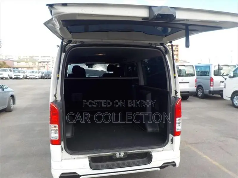 Toyota Hiace S GL Dark Prime(4) 2021
