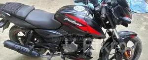 Bajaj Pulsar 150 . 2021