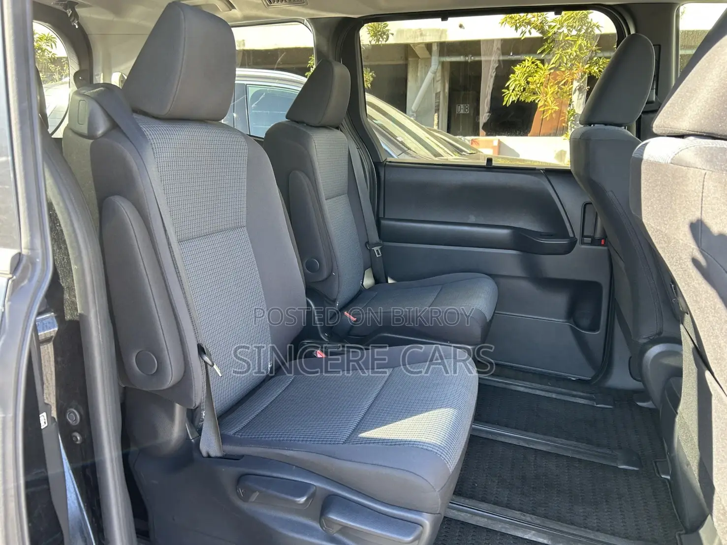 Toyota Noah X HYB PUSH 63000KM 2022