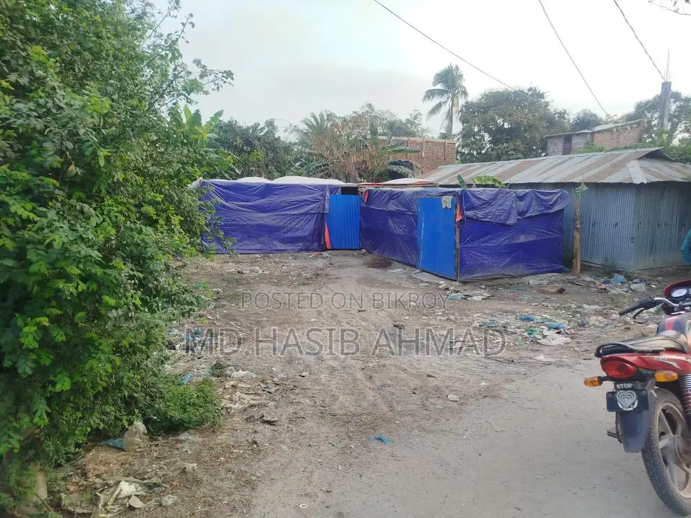 4.5 Katha Land for Sale.