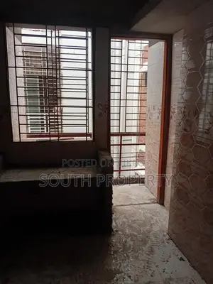 রিয়াজবাগ, ঢাকায় ১৩২০ বর্গফুটের ফ্ল্যাট বিক্রির জন্য প্রস্তুত