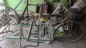 Battery-Operated Auto Rickshaw