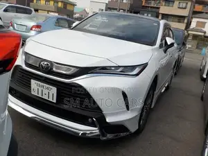Toyota Harrier Non Hybrid Z Pearl 2023