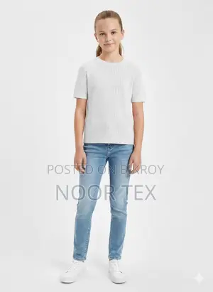 GIRLS BREATHABLE UNIQUE T-SHIRT