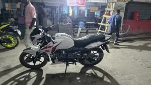 TVS Apache RTR ফ্রেশ কন্ডিশন 2017