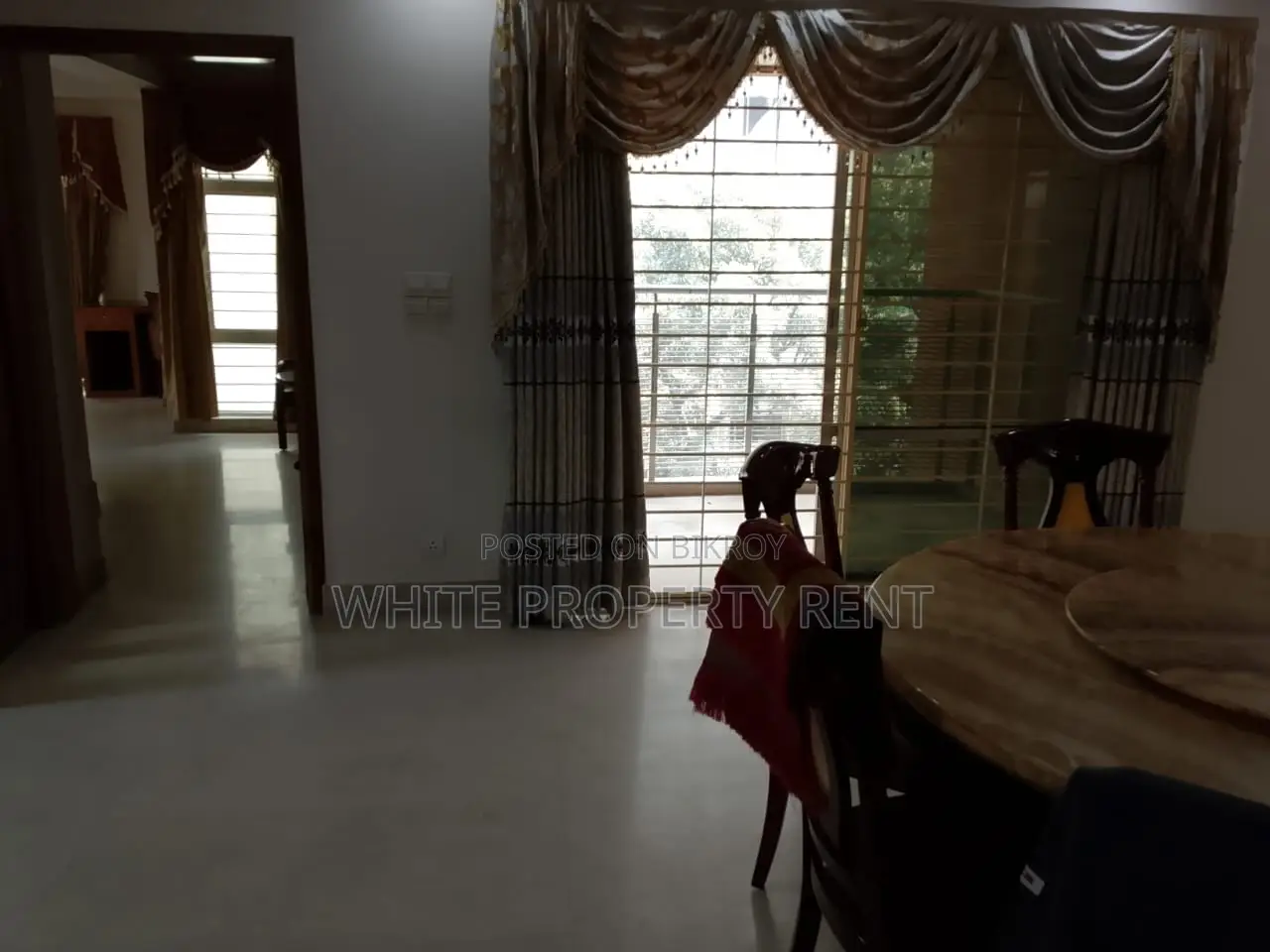 গুলশান ২, রোড ৩৫-এ বিলাসবহুল অ্যাপার্টমেন্ট ভাড়া