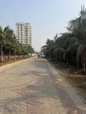 Bashundhara P Block 05 Katha South Facing Plot for Sale