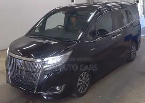 Toyota Esquire Hybrid Gi Premium 2020