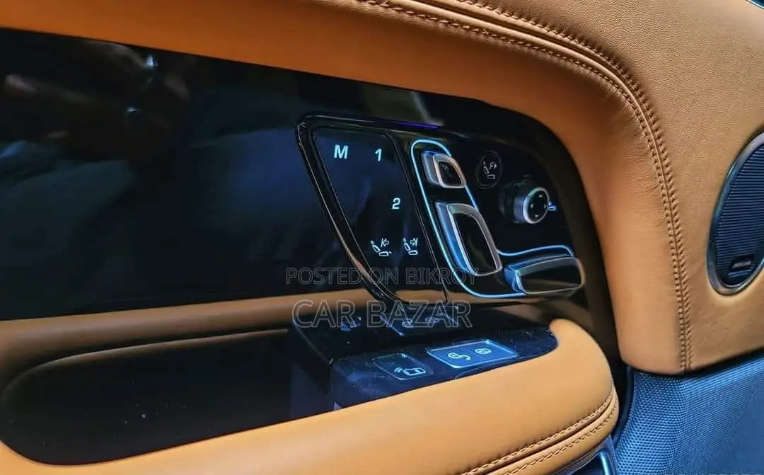 Range Rover Vogue Autobiography LWB 2020