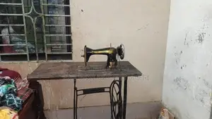 Singer Sewing Machine
