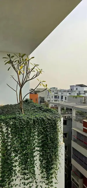 Duplex Apartment Rent 5-Bedroom 2-Carpark 6500sqft