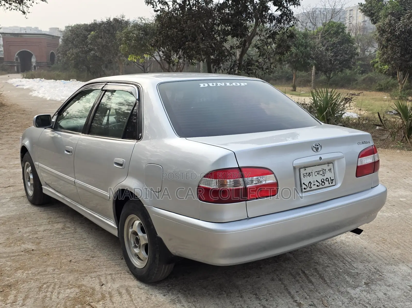 Toyota Corolla XE-SALOON 1997