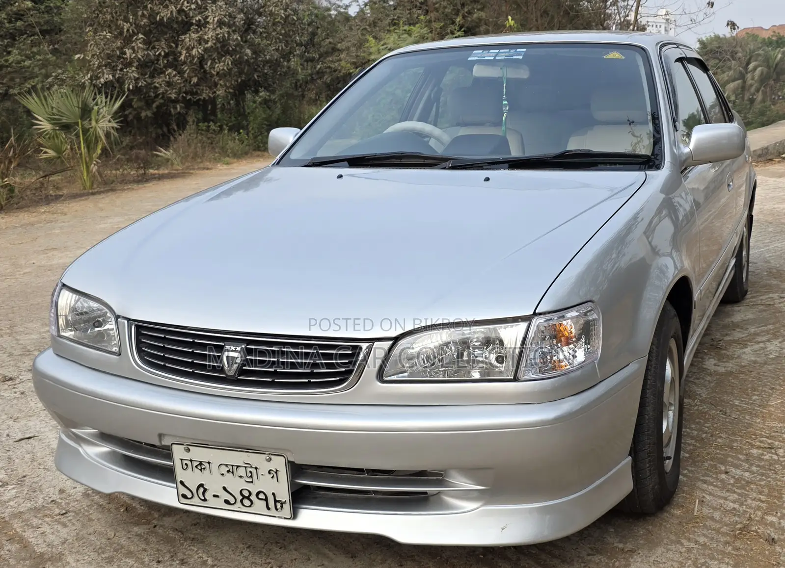 Toyota Corolla XE-SALOON 1997