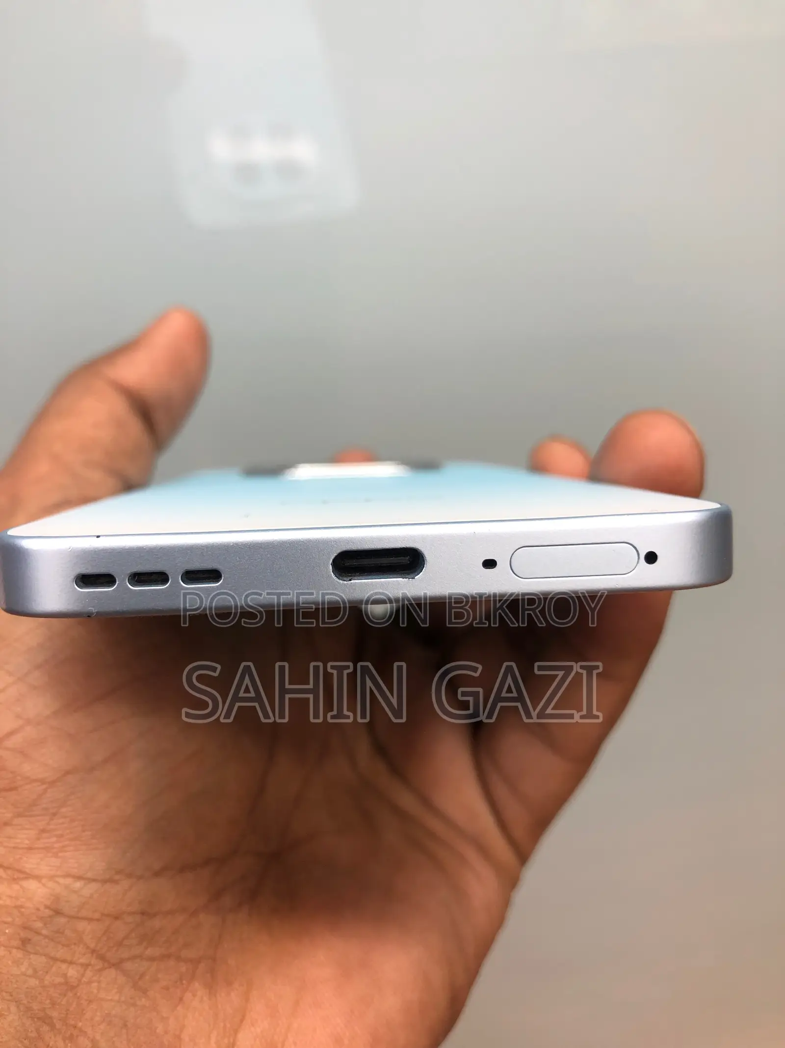 OPPO F9 . (Used)