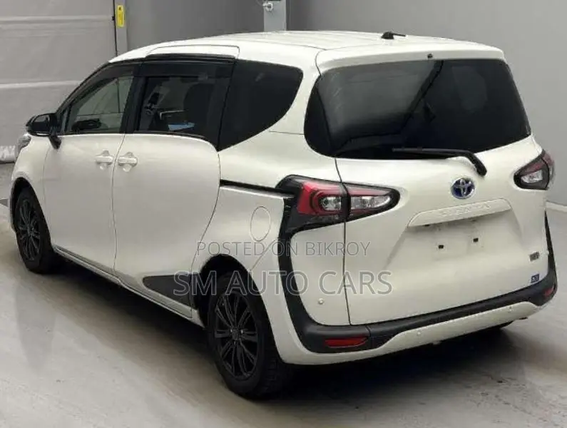 Toyota Sienta Hybrid G Safety Pearl 2021