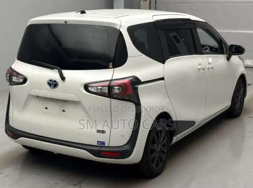 Toyota Sienta Hybrid G Safety Pearl 2021