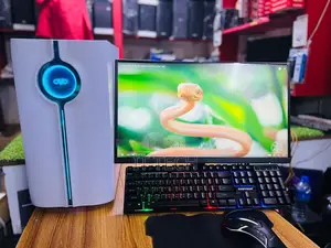 7th Gen Core i5 Special Offer: 8GB DDR-4 RAM, 1TB/128GB SSD with 20" IPS LED