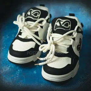 Chinese Sneakers