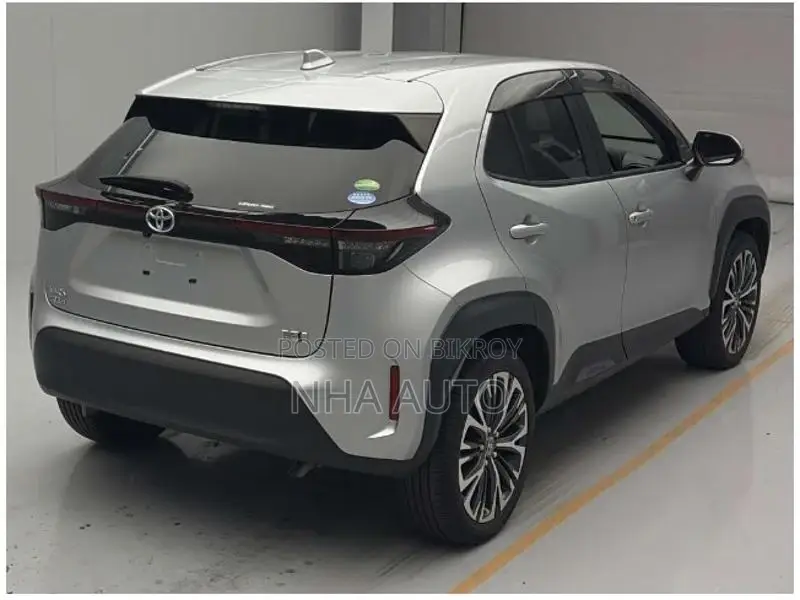Toyota Yaris Cross HYBRID Z LEATHER PKG 2021