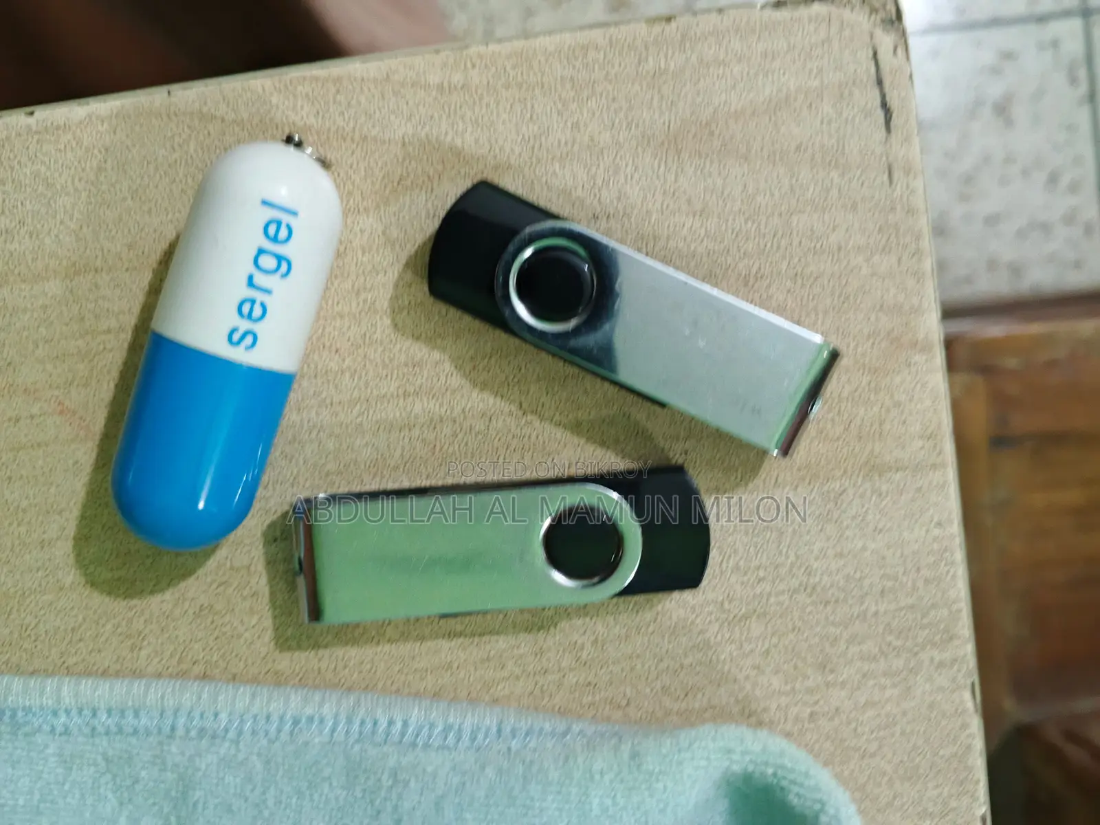 ADATA USB 3.0 Pen Drive 32 GB