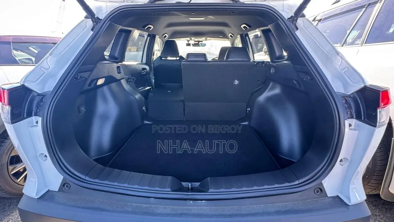 Toyota Corolla Cross Z LEATHER HARDTOP 2021
