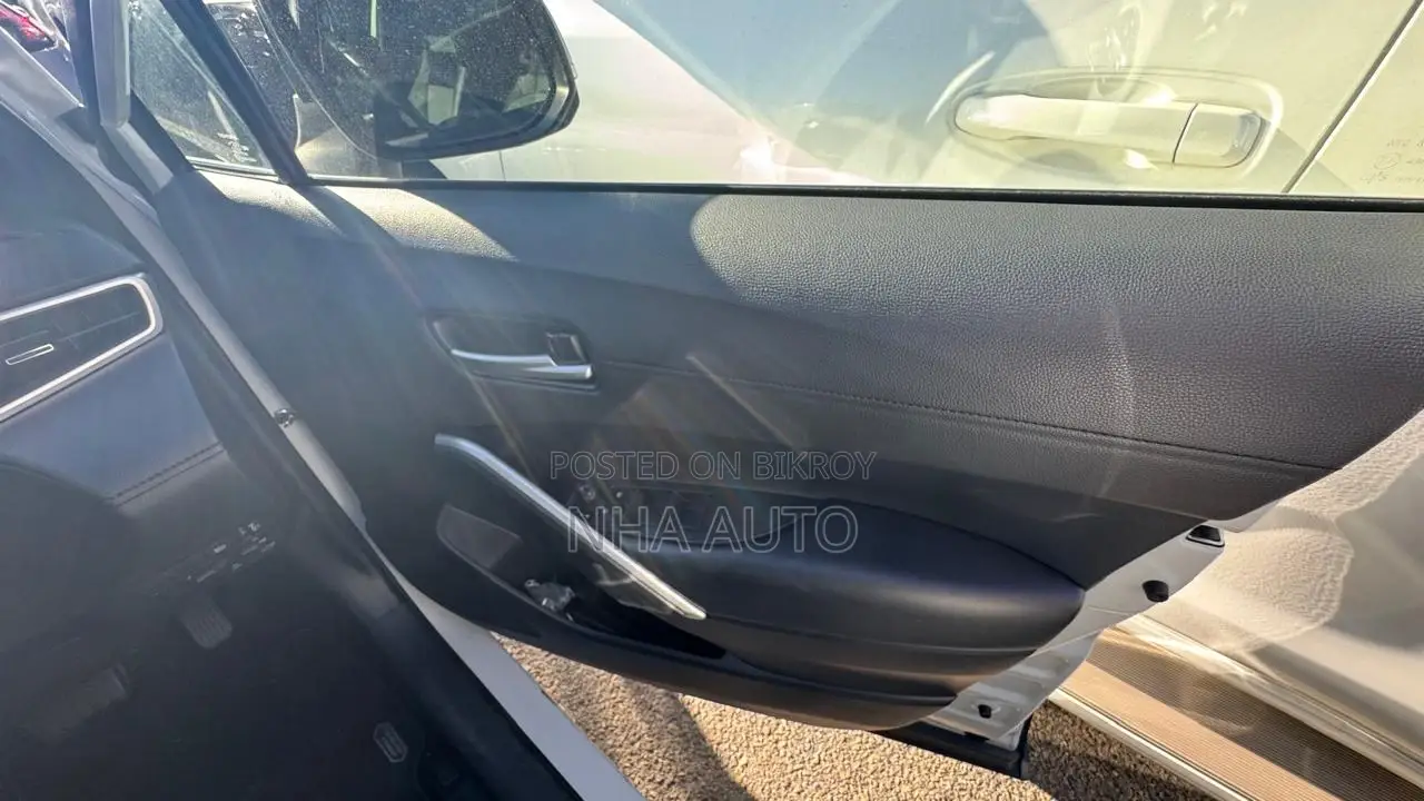 Toyota Corolla Cross Z LEATHER HARDTOP 2021