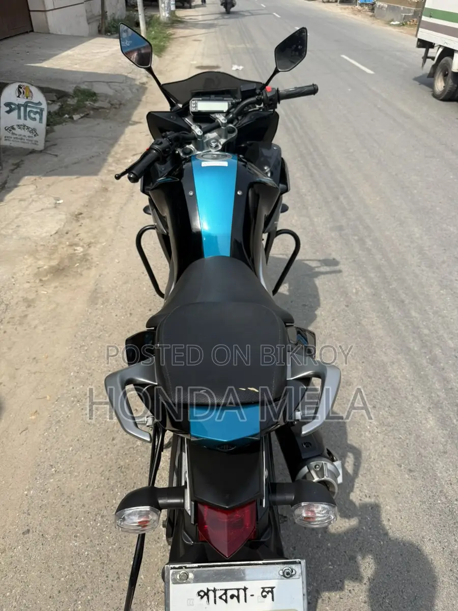 Yamaha Fazer 2020 model pabna