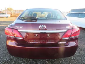 Toyota Premio FL 2020