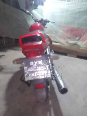 Bajaj CT 100 . 2010