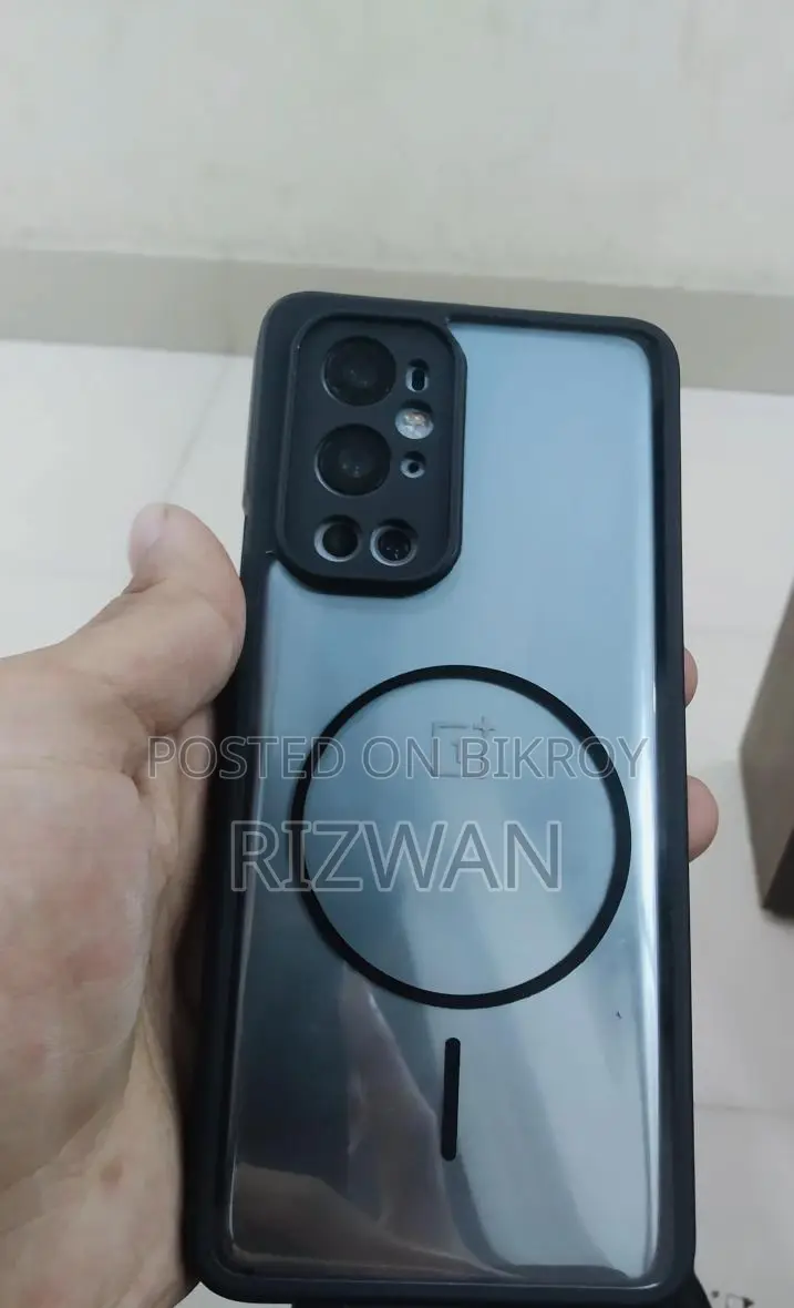 OnePlus 9 Pro . (Used)