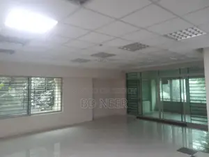গুলশান-২ এ অফিস ভাড়ার জন্য ১১৫০০ বর্গফুটের ডুপ্লেক্স