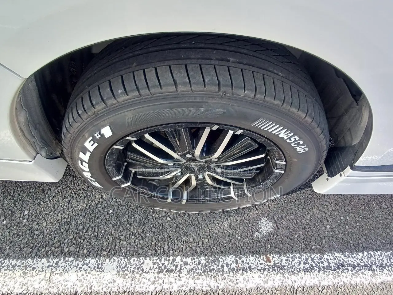 Toyota Hiace SUPER GL DARK PRIME 2022