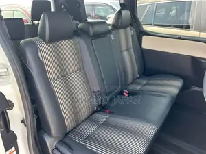 Toyota Noah Si WXB 2020