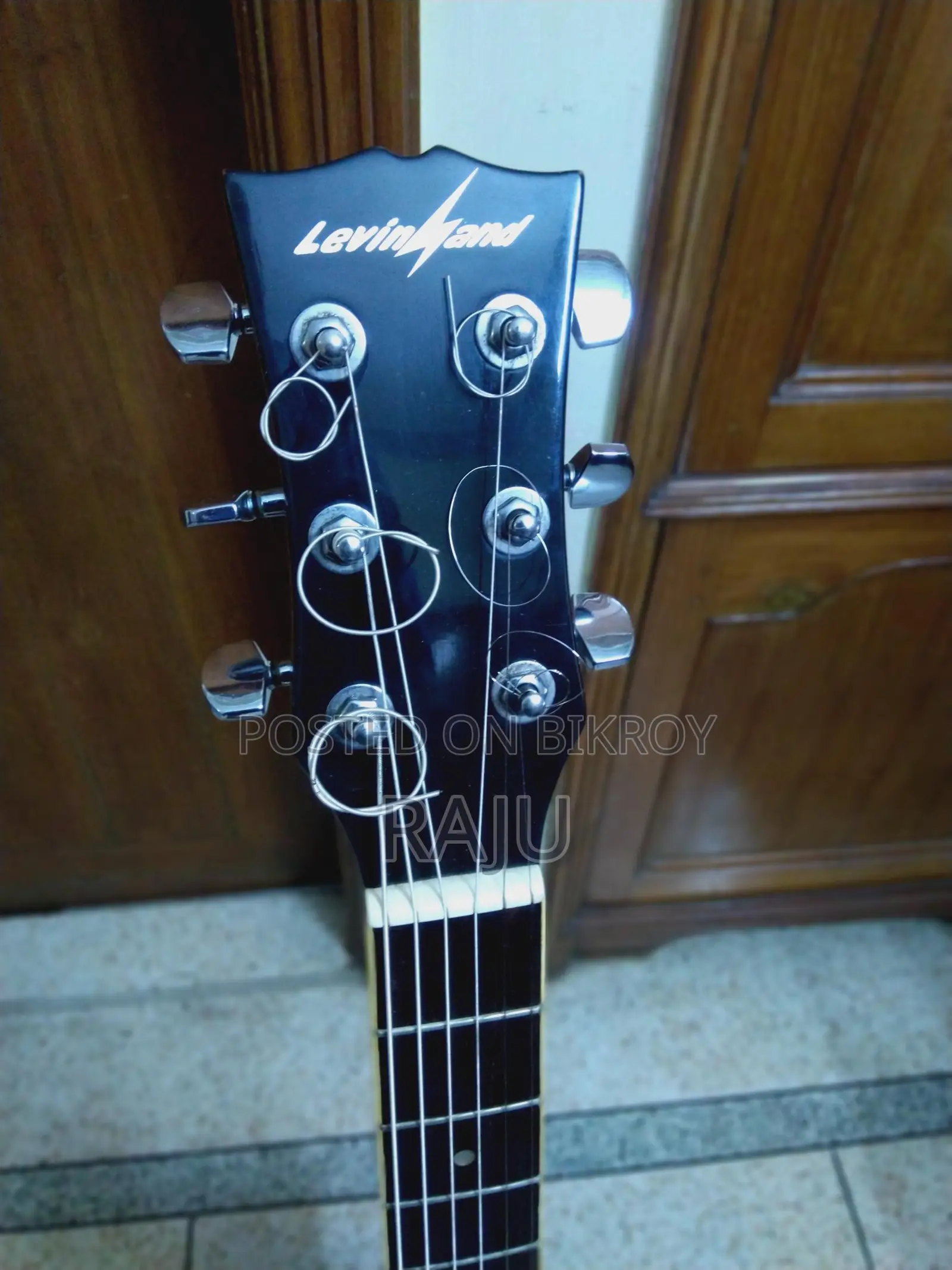 Levinhand Guitar