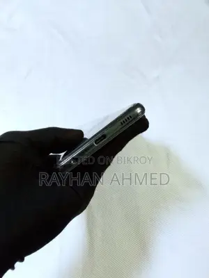Samsung Galaxy A32 . (Used)