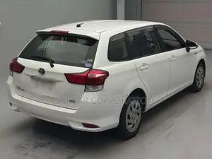 Toyota Fielder EX Hybrid 2020