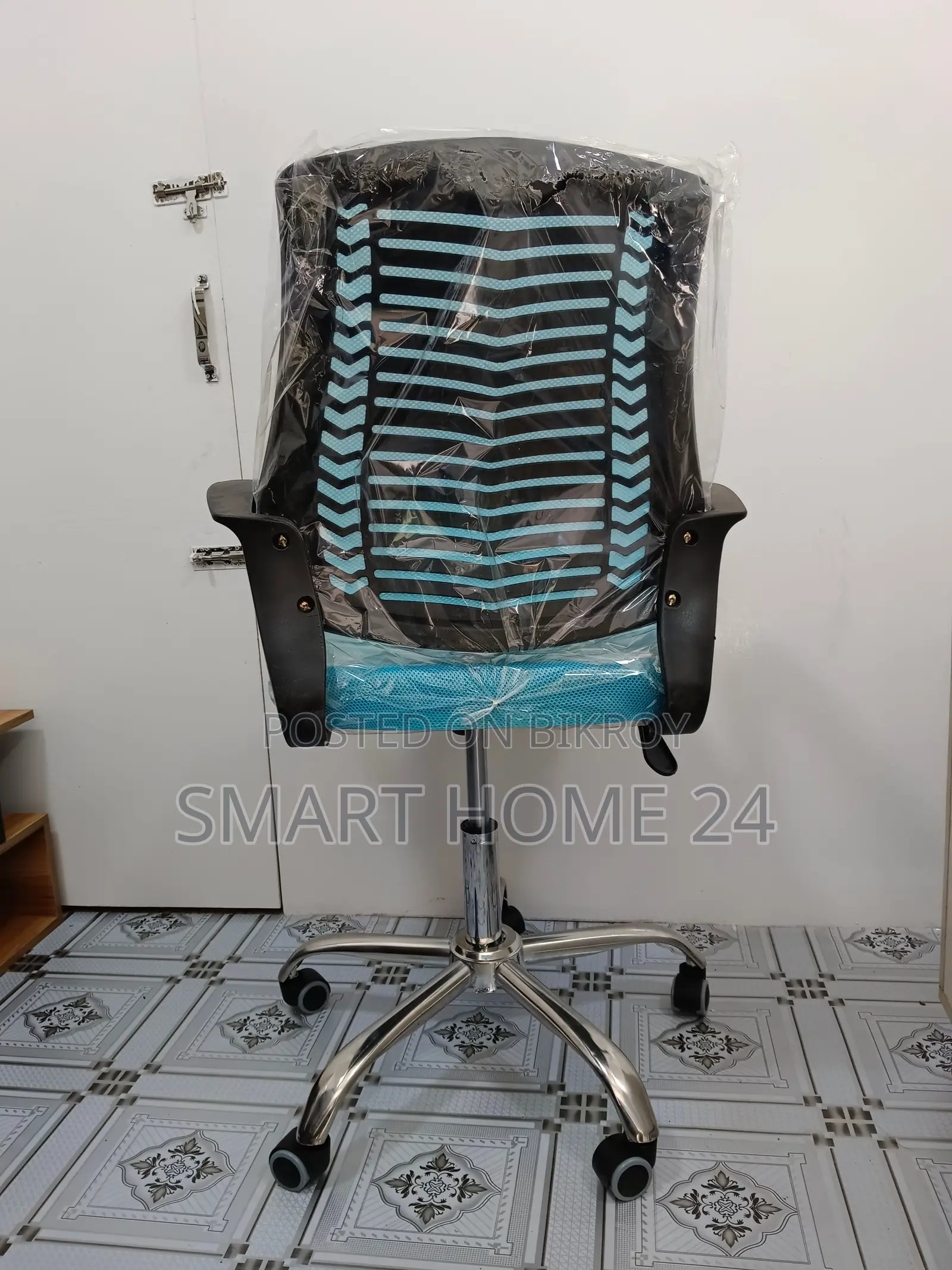 Premium Mesh Office Chair – Stylish Design, Maximum Comfort & Durability